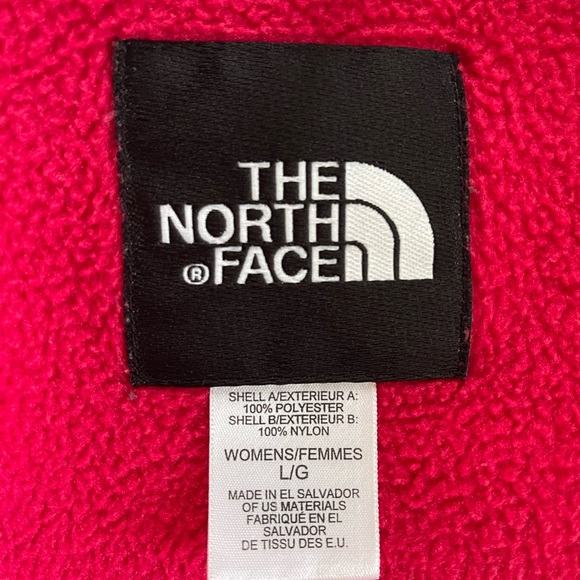 Women’s North Face Jacket - Picture 4 of 5